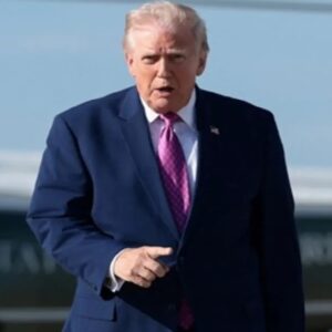 ৩৪ বছরের সংঘাতের অবসান? মুখোমুখি ইজরায়েল-লেবানন! ট্রাম্পের হাত ধরে মধ্যপ্রাচ্যে ঐতিহাসিক শান্তির ইঙ্গিত ৩৪ বছরের সংঘাতের অবসান? মুখোমুখি ইজরায়েল-লেবানন! ট্রাম্পের হাত ধরে মধ্যপ্রাচ্যে ঐতিহাসিক শান্তির ইঙ্গিত