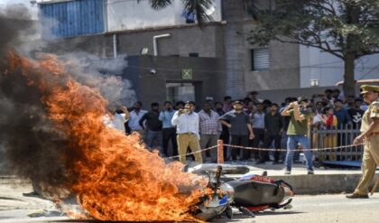 সীমান্তের ওপার থেকে ছক? নয়ডার শ্রমিক আন্দোলনে পাক হ্যান্ডলারদের অনুপ্রবেশ! কীভাবে চলত ষড়যন্ত্র?