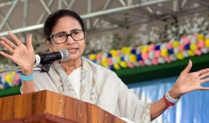 ‘সুপ্রিম কোর্ট গণতন্ত্র বাঁচিয়েছে!’ নিউজ ১৮-এ বিস্ফোরক মমতা, মেগা সাক্ষাৎকারে বিজেপিকে ধুয়ে দিলেন নেত্রী ‘সুপ্রিম কোর্ট গণতন্ত্র বাঁচিয়েছে!’ নিউজ ১৮-এ বিস্ফোরক মমতা, মেগা সাক্ষাৎকারে বিজেপিকে ধুয়ে দিলেন নেত্রী