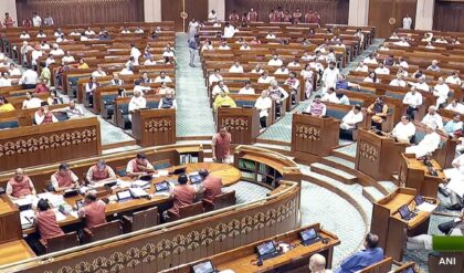 Breaking: বড় ধাক্কা মোদী সরকারের! লোকসভায় মুখ থুবড়ে পড়ল মহিলা সংরক্ষণ বিল, বিপক্ষে ২৩০ ভোট