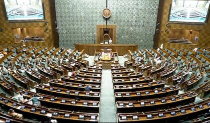 Delimitation Bill 2026: বড় ধাক্কা মোদী সরকারের! লোকসভায় আটকে গেল ডিলিমিটেশন বিল, প্রয়োজনীয় সংখ্যাগরিষ্ঠতা পেল না কেন্দ্র