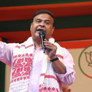 “মমতার শরীরে সমস্যা হয়েছে!” মঞ্চে হাঁটাচলা নিয়ে মুখ্যমন্ত্রীকে কুরুচিকর কটাক্ষ হিমন্ত বিশ্ব শর্মার