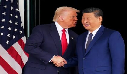 আরব ছেড়ে এবার আফ্রিকায় ‘ড্রাগন’ ও ‘ঈগলের’ লড়াই! কোন চালে বাজিমাত করতে চাইছে দুই সুপারপাওয়ার?