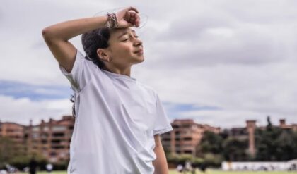 তীব্র গরমে আপনার শিশু কি পানিশূন্যতায় ভুগছে? এই বিপদচিহ্নগুলো এড়িয়ে গেলেই বড় বিপদ!