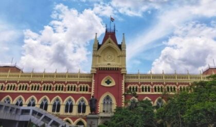 “আমাকে কি মারত?” হাইকোর্টে দাঁড়িয়েই এজলাসে গর্জে উঠলেন কল্যাণ বন্দ্যোপাধ্যায়! কমিশনকে নজিরবিহীন আক্রমণ