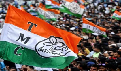 কলকাতায় তৃণমূলের ক্লিন সুইপ? ভোটার তালিকায় নাম বাদ যাওয়া নিয়ে কমিশনের ওপর ফেটে পড়লেন সুদীপ