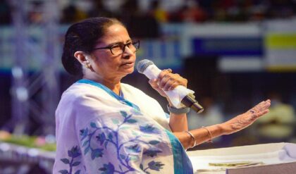 শুভেন্দু বনাম মমতা মুখোমুখি! হাইভোল্টেজ দ্বৈরথে চরম অপমানিত তৃণমূল নেত্রী? বড় পদক্ষেপের হুঁশিয়ারি!