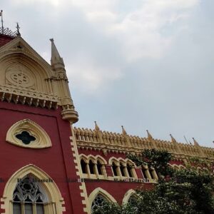 বিপাকে কবি শ্রীজাত: পুরনো মামলায় জারি অ্যারেস্ট ওয়ারেন্ট! আসল ঘটনাটি কী? জানুন বিশদে