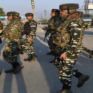 হুমকি দিলেই কড়া অ্যাকশন! ২৪ ঘণ্টার মধ্যে ব্যবস্থা না নিলে ওসির কপালে জুটবে ‘নজিরবিহীন শাস্তি’, হুঁশিয়ারি কমিশনের!