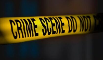 খোলা দরজা, বিছানায় নিথর দেহ! অধ্যাপকের ফ্ল্যাটে ভয়াবহ রবিবার, গড়িয়ায় রহস্যময় মৃত্যুতে চাঞ্চল্য