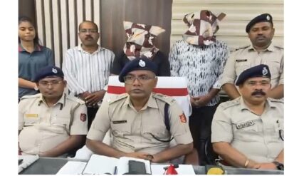 নেশায় চুর যুবকদের তাণ্ডব না কি রাজনৈতিক শত্রুতা? আসানসোলে দেবদীপ খুনে গ্রেফতার ৩, নেপথ্যে চাঞ্চল্যকর তথ্য!