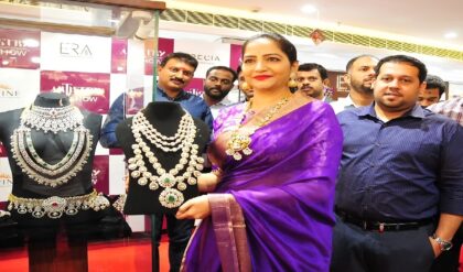 সোনার বাজারে বিরাট ধস! ভরিতে কমল ১৭৪০ টাকা, বিয়ের মরশুমে সোনা কেনার এটাই কি সেরা সময়? দেখুন আজকের দর