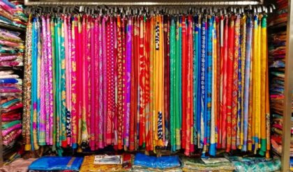 দিল্লি থেকে কলকাতা: সস্তায় সেরা শাড়ির স্বর্গরাজ্য কোথায়? কেনাকাটা করার আগে জেনে নিন এই গোপন টিপস