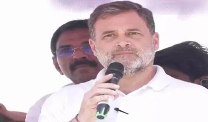 “আমি জামিনে ঘুরছি, আর মমতাজীকে কেন ছোঁয় না ED-CBI?” শ্রীরামপুরে তৃণমূল-বিজেপি ‘সেটিং’ ফাঁস করলেন রাহুল!