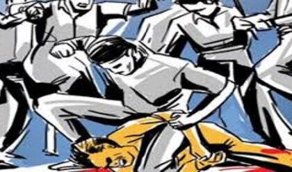 আইন নিজের হাতে তুলে নেওয়ার চরম পরিণতি! আশিঘর এলাকায় রণক্ষেত্র, পুলিশ ও কেন্দ্রীয় বাহিনীর টহল!