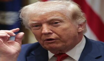 ভারতীয়দের নিয়ে কুরুচিকর মন্তব্য ট্রাম্পের! আমেরিকার সাফল্যে কুঠারাঘাত? গর্জে উঠল দিল্লি