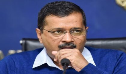 ‘ভুল দলে থাকা সঠিক মানুষ ছিলাম!’ আপ ছেড়ে গেরুয়া শিবিরে রাঘব, সঙ্গী আরও ৭ সাংসদ?