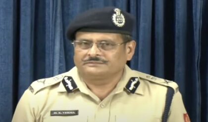 বিদায়ে বাধা! এখনই সরছেন না ডিজি সিদ্ধনাথ গুপ্তা, নবান্ন-দিল্লি টানাপোড়েনের মাঝে মেয়াদ বৃদ্ধি