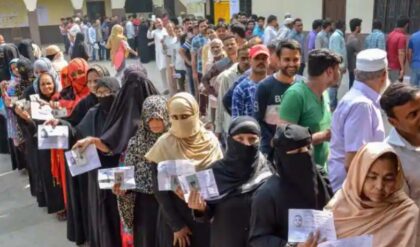 “মুর্শিদাবাদ-মালদায় ৯০% পার”-বিধানসভার প্রথম দফায় TMC না BJP কার কপালে ভাঁজ?