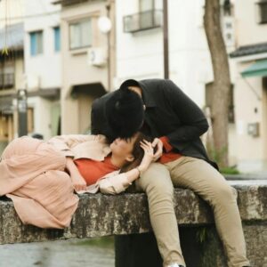 “প্রেম করলেই টাকা দেবে সরকার!”-ডেটিং অ্যাপের খরচে মিলছে বাম্পার ‘ভর্তুকি’?