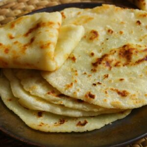 সুজির এই নরম পরোটা দিলেই ব্রেকফাস্ট হবে সুপারহিট, জেনে নিন সহজ রেসিপি।