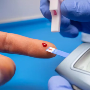 রক্তে কোলেস্টেরল বাড়ছে? হার্ট অ্যাটাকের ঝুঁকি এড়াতে আজই মেনে চলুন এই ৮টি সহজ নিয়ম! রক্তে কোলেস্টেরল বাড়ছে? হার্ট অ্যাটাকের ঝুঁকি এড়াতে আজই মেনে চলুন এই ৮টি সহজ নিয়ম!