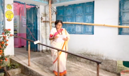 বুথে বুথে অশান্তি, ইভিএম বিভ্রাট! মেজাজ হারিয়ে শাসকদলকে তুলোধোনা রূপা গঙ্গোপাধ্যায়ের
