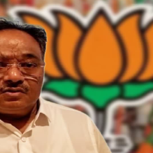 “খেলা শুরুর আগেই শেষ!” মমতার ব্যানার বিতর্ক উস্কে দিয়ে তৃণমূলকে বিঁধলেন শমীক ভট্টাচার্য