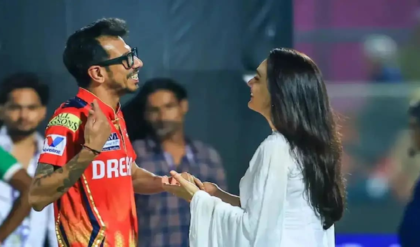 ‘ম্যাডাম, একবার ওপেন করতে দিন!’ প্রীতি জিন্টার কাছে চাহালের আজব আবদার, কী জবাব দিলেন মালকিন?