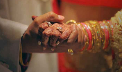 সীমান্ত হার মানল প্রেমের কাছে! ১৫ বছরের দীর্ঘ লড়াই শেষে ভারত-পাক দম্পতির মিলন যোধপুরে