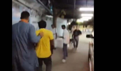 ‘ছেলের মতো তোকেও ঝোলাব!’ নিহত বিজেপি কর্মীর মাকে হুমকি, অভিযুক্ত তৃণমূল কর্মীর কলার ধরে থানায় তরুণজ্যোতি