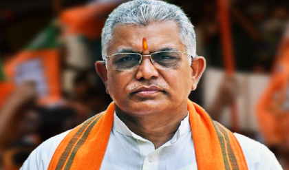 ভোটার লিস্টের ‘SIR’ কাঁটায় বিদ্ধ বিজেপি, দায় এড়াতে বিএলও-দের ওপর চটলেন দিলীপ ভোটার লিস্টের ‘SIR’ কাঁটায় বিদ্ধ বিজেপি, দায় এড়াতে বিএলও-দের ওপর চটলেন দিলীপ