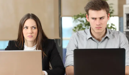 অফিস পলিটিক্সে অতিষ্ঠ? মানসিক শান্তি পেতে সহকর্মীদের থেকে দূরত্ব রাখার পরামর্শ গবেষকদের!