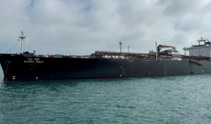 ইরান-আমেরিকা যুদ্ধবিরতি! হরমুজ খুললেও তেহরানের ‘১০ দফা’ শর্তে ঘনাচ্ছে আশঙ্কার মেঘ ইরান-আমেরিকা যুদ্ধবিরতি! হরমুজ খুললেও তেহরানের ‘১০ দফা’ শর্তে ঘনাচ্ছে আশঙ্কার মেঘ