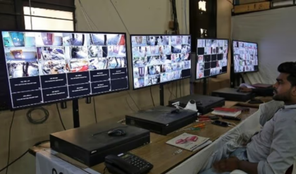 ভোটের বাংলায় হাই-টেক নজরদারি! ৩০০০ ক্যামেরা ও ২০০ মাইক্রো অবজার্ভারের ঘেরাটোপে রাজ্য ভোটের বাংলায় হাই-টেক নজরদারি! ৩০০০ ক্যামেরা ও ২০০ মাইক্রো অবজার্ভারের ঘেরাটোপে রাজ্য