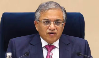 ‘হিংসা ছড়ালে সোজা জেল!’ পুলিশ পর্যবেক্ষকদের কড়া ধমক দিয়ে নজিরবিহীন অ্যাকশনে মুখ্য নির্বাচন কমিশনার