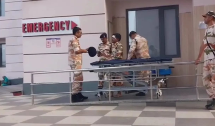 ভোটের আগেই অঘটন! কেন্দ্রীয় বাহিনীর কনভয়ে ট্রাকের ধাক্কা, আশঙ্কাজনক অবস্থায় হাসপাতালে ভর্তি কর্তারা