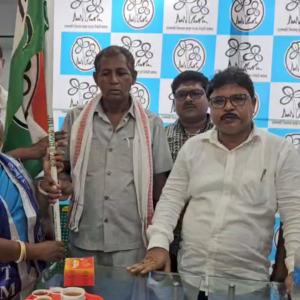সন্দেশখালিতে বিজেপির ঘরে সিঁধ! বিধানসভা ভোটের মুখে তৃণমূলের মাস্টারস্ট্রোক, ৫০ নেতা-কর্মীর দলবদল