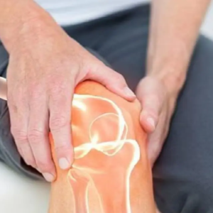 হাঁটুর ব্যথায় কি হাঁটাচলা বন্ধ? রান্নাঘরের এই ১টি জিনিসই দূর করবে দীর্ঘদিনের কষ্ট!