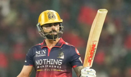 গেইল-রোহিতের রাজকীয় ক্লাবে কোহলি! লখনউ ম্যাচে কি ইতিহাস গড়বেন বিরাট? গেইল-রোহিতের রাজকীয় ক্লাবে কোহলি! লখনউ ম্যাচে কি ইতিহাস গড়বেন বিরাট?