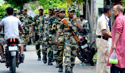 ভোটের আগে রণক্ষেত্র আটকাতে নজিরবিহীন ‘দুর্গ’ কমিশন! ২৩ এপ্রিলের জন্য আসছে বিশাল বাহিনী ভোটের আগে রণক্ষেত্র আটকাতে নজিরবিহীন ‘দুর্গ’ কমিশন! ২৩ এপ্রিলের জন্য আসছে বিশাল বাহিনী