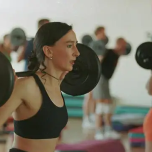 জিম যাওয়ার সময় নেই? রোজকার এই ৫টি সহজ অভ্যাসেই পান স্বপ্নের মতো ‘টান টান’ ফিগার!