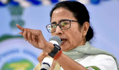 ‘গুজরাত থেকে বাসে করে আসছে দাঙ্গাবাজ!’ মোথাবাড়ি কাণ্ডে মমতার হাড়হিম করা বিস্ফোরক দাবি