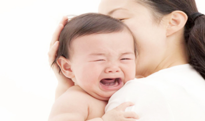 মাঝরাতে বাচ্চার কান্নায় ঘুম ছুটছে? এই ৪টি ঘরোয়া টোটকাতেই কেল্লাফতে!
