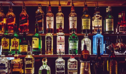 সুরাপ্রেমীদের স্বস্তি! প্রথম দফার ভোট মিটতেই খুলল মদের দোকান, তবে ফের কবে থেকে ‘ড্রাই ডে’?