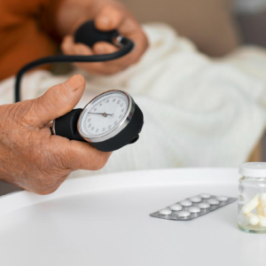 লো ব্লাড প্রেসার কি আপনাকে তিলে তিলে শেষ করছে? অবহেলা করলেই বড় বিপদ!