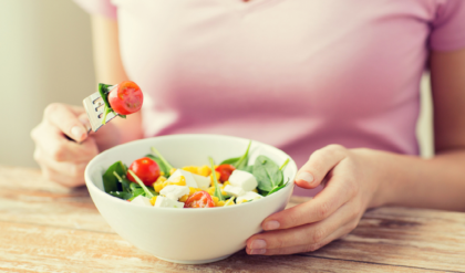 কখন খেলে কমবে মেদ আর বাড়বে আয়ু? নিজেকে ফিট রাখার আদর্শ সময়সূচি জেনে নিন