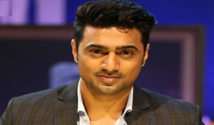 দেবের জন্য কান্নায় ভেঙে পড়লেন তরুণী, মাঠেই হারালেন জ্ঞান! ভিডিও দেখে কী করলেন সুপারস্টার?