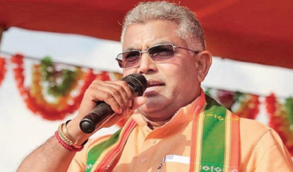 “বুক ফুলিয়ে সরকার চালাব!” ফল প্রকাশের আগেই মেজরিটি নিয়ে হুঙ্কার দিলীপ ঘোষের