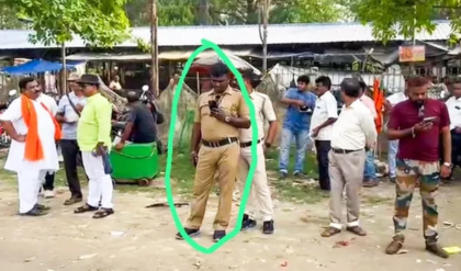 ভোটারদের ভিড়ে খাঁকি পোশাকে দাপট, সিভিক ভলান্টিয়ারের ‘পুলিশ’ সাজা দেখে চক্ষু চড়কগাছ বারাসতে